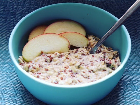 Overnight oats met appel, kaneel en proteïne