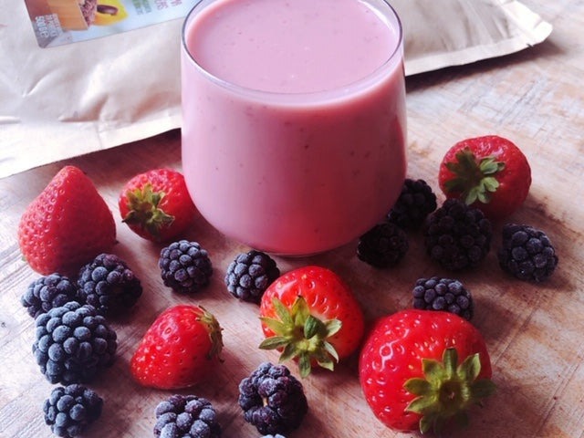 Vanille aardbeien bramen smoothie